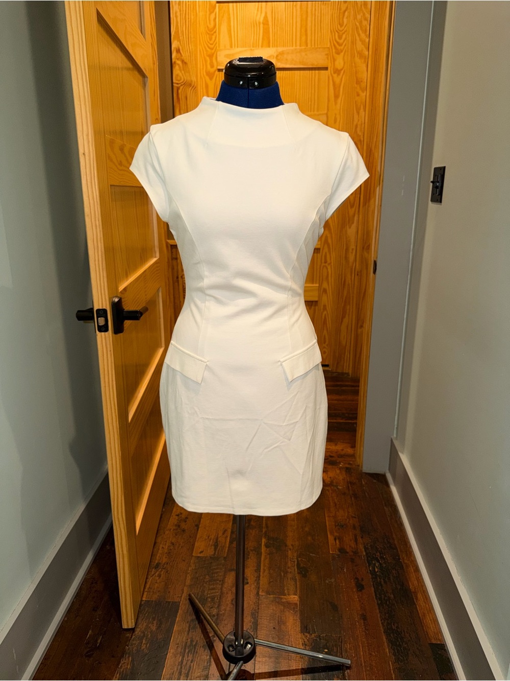 Fore mini dress